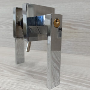 Three Pole Handle Lock Shiney Chrome Key