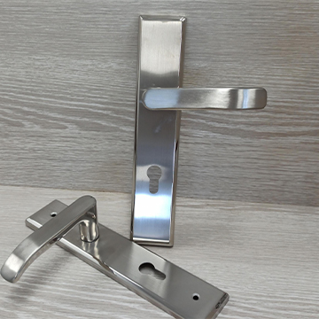 Deluxe Door Lock Matte Chrome Long